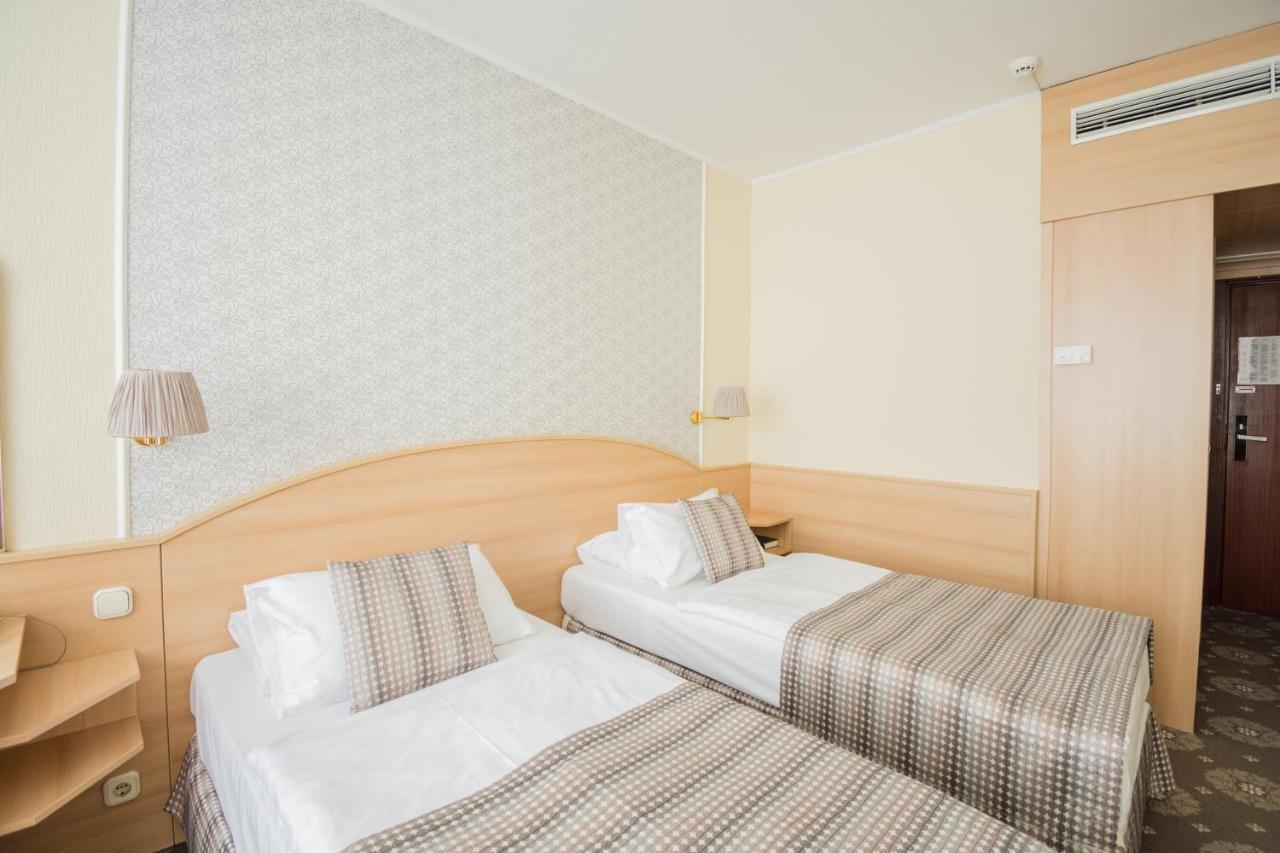 Hotel Orion Varkert Budapest Exterior photo