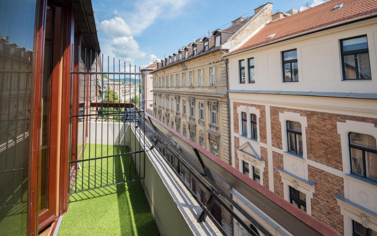 Hotel Orion Varkert Budapest Exterior photo